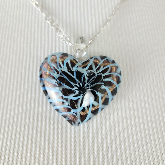 Heart Glass Blue Brown Swirl Pendant - Picture 3 of 9